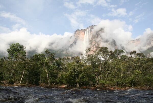 HOW TO GO TO ANGEL FALLS : FULL GUIDE ON THE PARADISE FALLS “UP ...